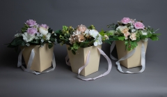 134 Aranžmani od veštačkog cveća   